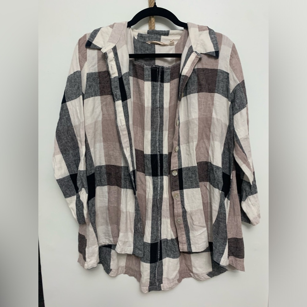 Soft Surroundings womens check linen button up